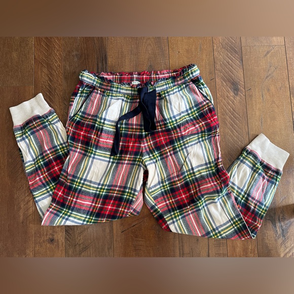 Aerie Plaid Pajama Set - Picture 4 of 7